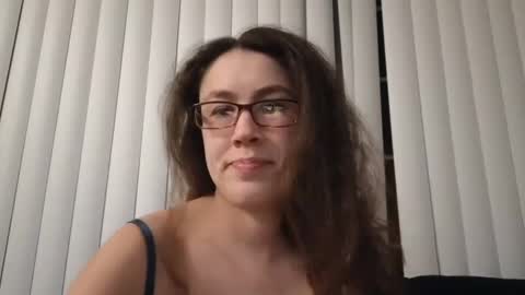 Lucy online show from 02/04/25, 05:10