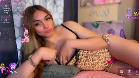Snapshot of lucy_gray29 chatting on 05/19/26, 01:00 Lucy online show from 05/19/26, 01:00