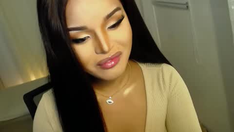    MONA    online show from 01/11/25, 04:16