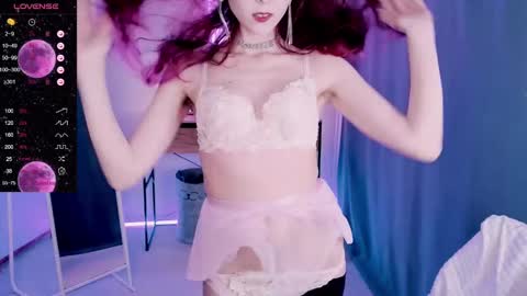  LUCY  online show from 02/07/25, 08:22