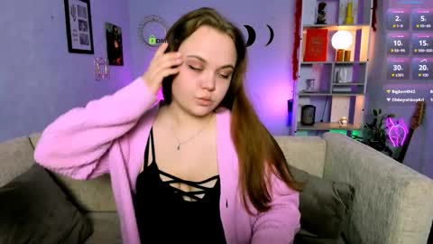 lucy online show from 04/05/26, 10:51