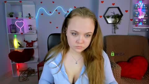 lucy online show from 04/06/26, 07:15