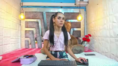 Lucy unlimit come back here  online show from 04/24/26, 02:14