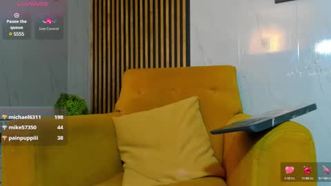 Lucy  online show from 01/29/25, 09:01