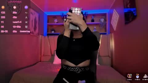 Lucy  online show from 10/06/25, 11:51