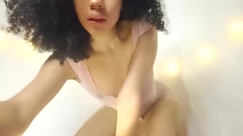 Lucia online show from 02/12/26, 10:21