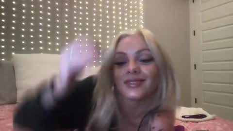 lucybellexo online show from 05/18/26, 06:58