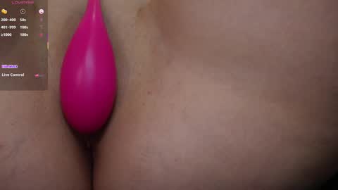 lucykitty_ online show from 12/13/25, 07:53