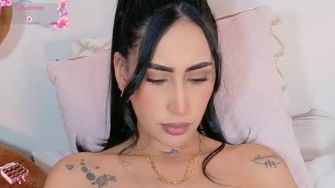 Lucy Lunne online show from 05/14/26, 09:21