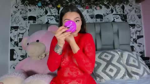 Snapshot of lucyrosse_ chatting on 05/01/26, 11:15 Lucy online show from 05/01/26, 11:15