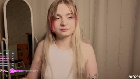 Lucy online show from 04/23/26, 05:26