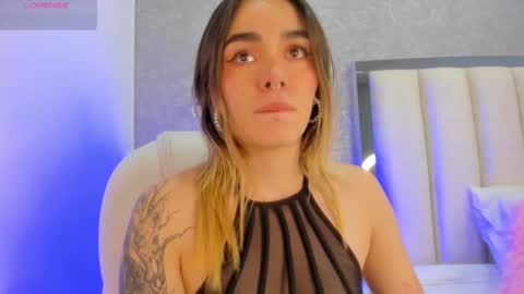 Snapshot of lucyvega4 chatting on 09/19/25, 04:36 Lucy online show from 09/19/25, 04:36