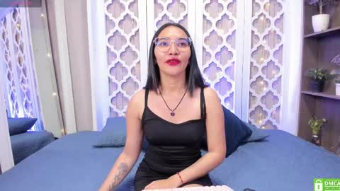 Lucy Liiu online show from 01/02/25, 06:01