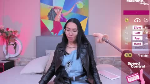 Lucy Liiu online show from 09/23/25, 01:14