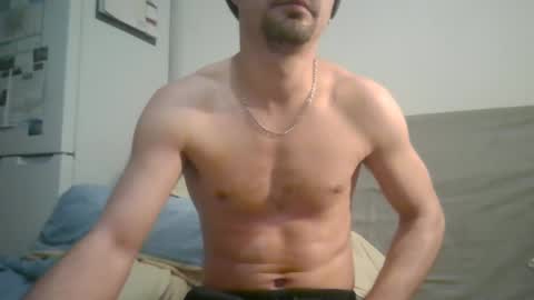 Snapshot of luffyman20 chatting on 01/23/25, 01:51 luffyman20 online show from 01/23/25, 01:51