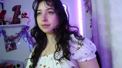 Luhana online show from 02/15/26, 04:31