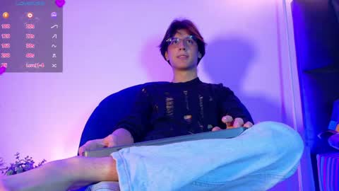 Lui online show from 04/23/26, 03:52