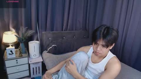 luigi_moreno online show from 09/11/25, 06:19