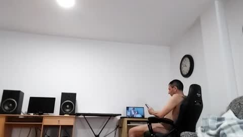 Luigi online show from 03/05/26, 09:33