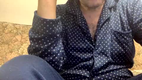 Snapshot of luigir51zas chatting on 10/03/25, 08:50 Luis online show from 10/03/25, 08:50