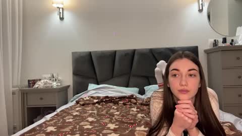 Luis and Alina online show from 02/13/25, 09:27