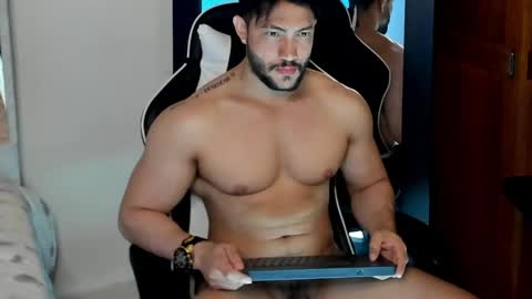 luis_baptista online show from 12/15/24, 07:53