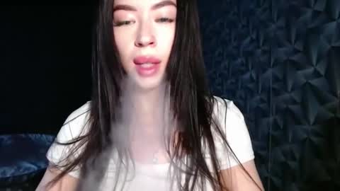 Snapshot of luisa_domina chatting on 05/16/26, 10:36 luisa lovedom online show from 05/16/26, 10:36
