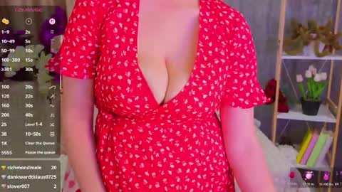 Snapshot of luisa_rosee chatting on 05/11/26, 07:22 Luisa Rosee online show from 05/11/26, 07:22