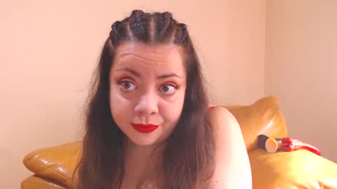 Cassie online show from 02/18/25, 11:22