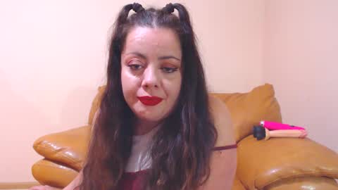 Cassie online show from 12/05/25, 04:14