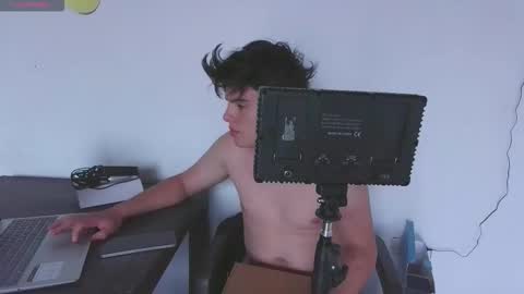 Luis S Kennedy online show from 03/02/26, 01:29