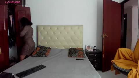 Luissa online show from 03/24/26, 01:38