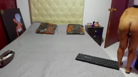 Snapshot of luissa_s1 chatting on 04/30/26, 12:11 Luissa online show from 04/30/26, 12:11