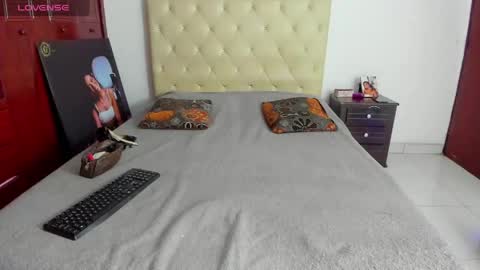 Snapshot of luissa_s1 chatting on 05/01/26, 12:43 Luissa online show from 05/01/26, 12:43