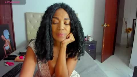 Snapshot of luissa_s1 chatting on 05/03/26, 11:49 Luissa online show from 05/03/26, 11:49