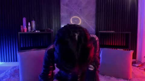 luixdust1 online show from 09/16/25, 05:08