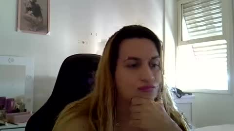 Snapshot of luizacandy chatting on 05/06/26, 06:57 luizacandy online show from 05/06/26, 06:57