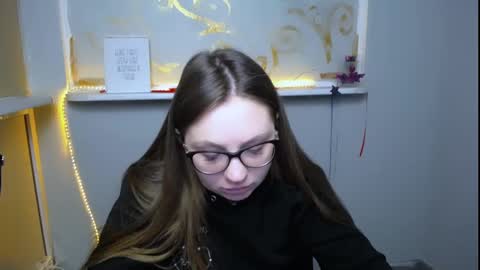 Snapshot of luizaheems_ chatting on 01/21/25, 10:41 Luiza online show from 01/21/25, 10:41