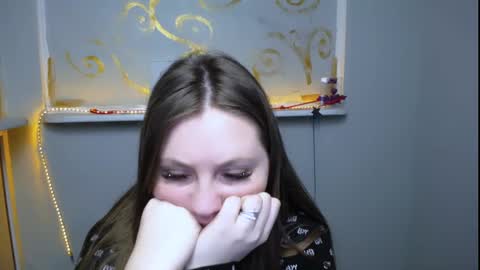 Snapshot of luizaheems_ chatting on 03/08/25, 11:16 Luiza online show from 03/08/25, 11:16