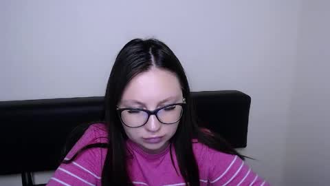 Snapshot of luizaheems_ chatting on 05/21/26, 06:42 Luiza online show from 05/21/26, 06:42