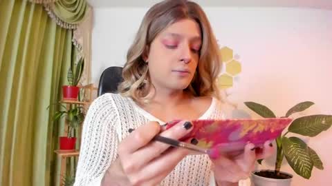 Luka Castillo online show from 04/11/26, 03:11