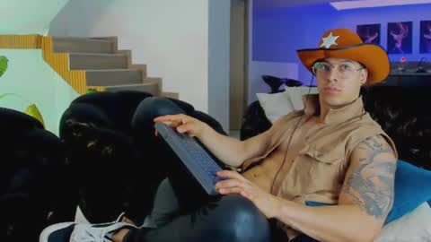 Lukas Green online show from 06/25/26, 06:01