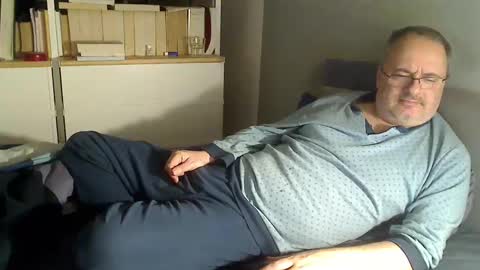 Snapshot of luke7634 chatting on 12/28/24, 10:23 luke7634 online show from 12/28/24, 10:23