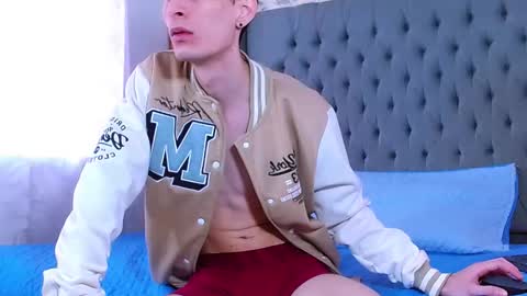 luke_carter online show from 11/22/25, 01:21