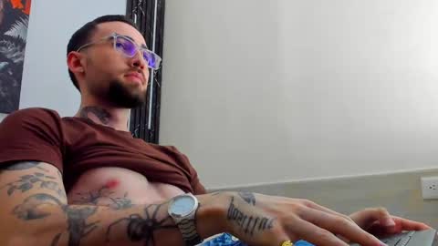 LUKE online show from 02/15/25, 01:05