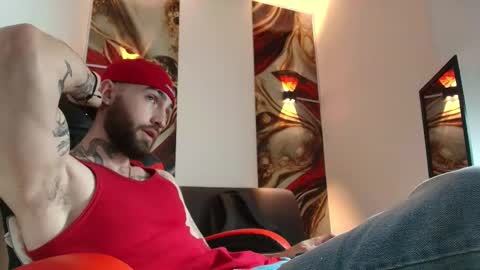 LUKE online show from 09/26/25, 01:37