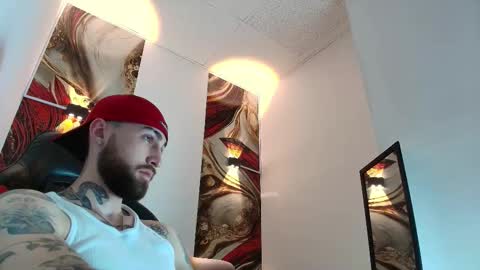 LUKE online show from 01/08/26, 01:13