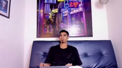 Snapshot of luke_evans01 chatting on 02/03/25, 02:25 The Luke online show from 02/03/25, 02:25