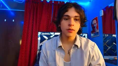 Snapshot of luke_howland chatting on 02/24/25, 10:58 Luke online show from 02/24/25, 10:58