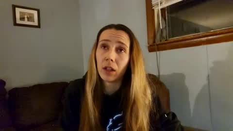 Snapshot of lukeandali23 chatting on 02/27/25, 01:05 Lukeandali420 online show from 02/27/25, 01:05